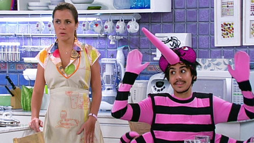 Toma Lá, Dá Cá Season 2 Episode 4 - Uma Epidemia Politicamente Correta
