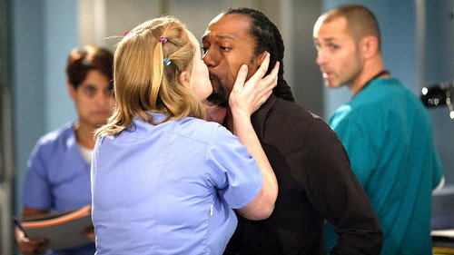 Casualty Season 23 Episode 27 - Could We Be Heroes?