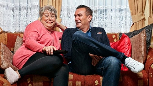 Gogglebox Season 13 Episode 8 - Episode 8