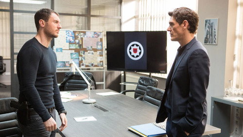 Crossing Lines Season 2 Episode 4 - Everybody Will Know