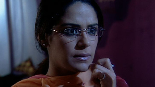 Jassi Researches About Gulmohar still