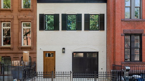 In With the Old Season 2 Episode 6 - Carriage House