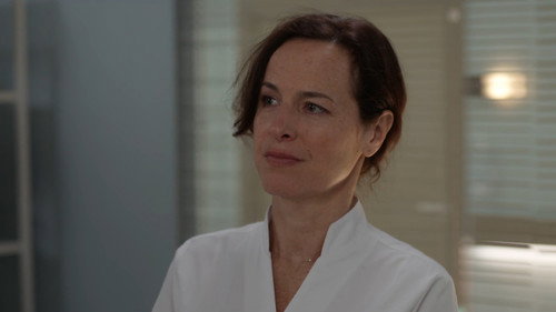 Episode 934 still