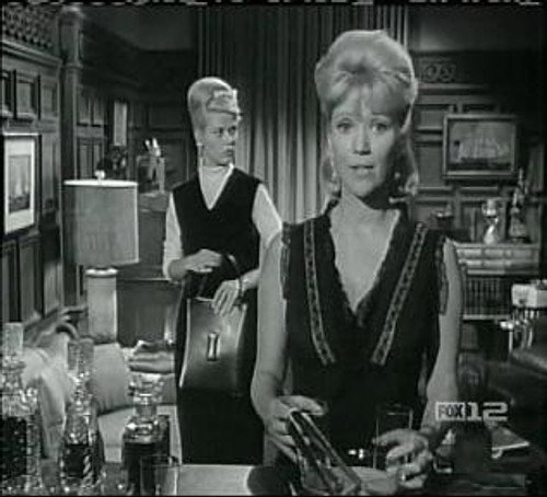 Perry Mason Season 8 Episode 16 - The Case of the Thermal Thief