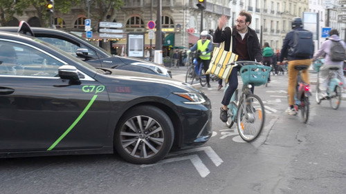 Road Wars in Paris still