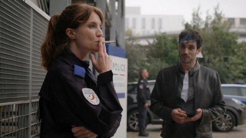 Episode 1577 still
