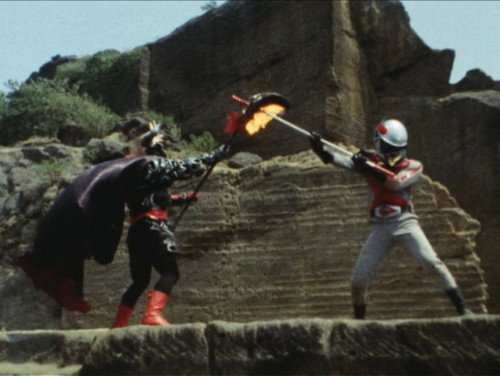 Kamen Rider Season 3 Episode 15 - GOD's Secret Base! X Rider Sneaks In!!