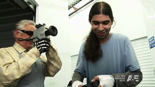 Storage Wars Season 4 Episode 8 - The PA Stays in the Picture