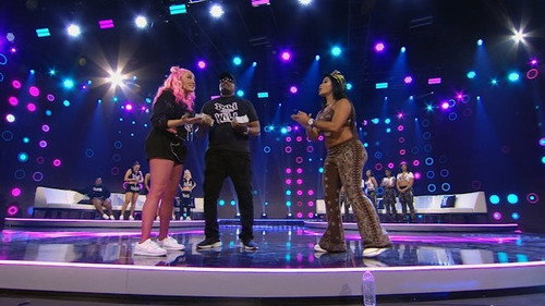 Bad Vs. Wild Season 1 Episode 1 - Baddies vs Cabaret