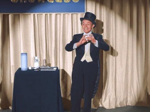 Bewitched Season 1 Episode 16 - It's Magic