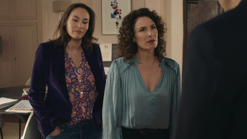 Episode 906 still