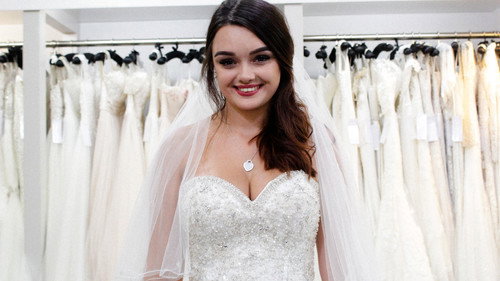 Say Yes to the Dress UK Season 3 Episode 2 - The Mom Knows Best