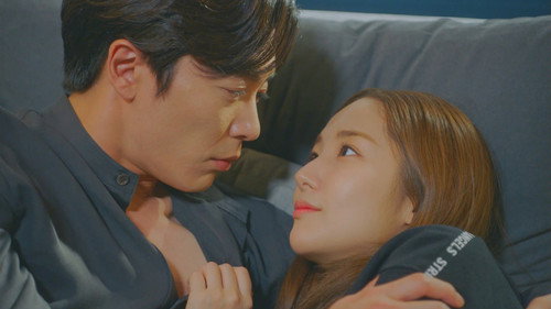 Her Private Life Season 1 Episode 11 - Have You Ever Been Hit by Reality?