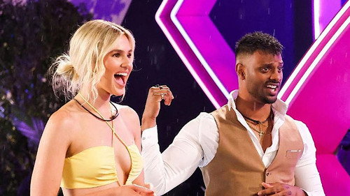 Big Brother Season 15 Episode 1 - Episode 1