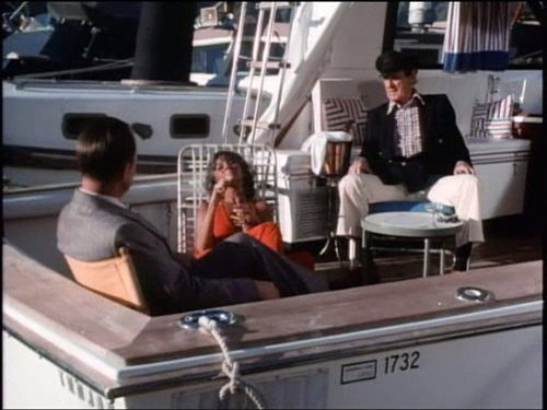 Hawaii Five-O Season 10 Episode 23 - A Stranger In His Grave
