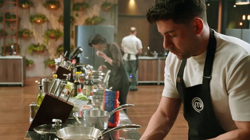 MasterChef Australia Season 18 Episode 9 - Elimination Challenge: Reinventing Carbs