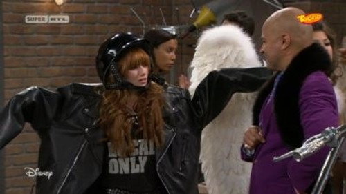 Shake It Up Season 1 Episode 18 - Model It Up