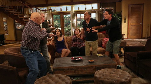 Anger Management Season 2 Episode 52 - Charlie and the Hot Latina