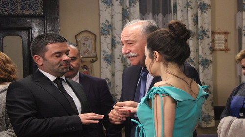 Hangimiz Sevmedik Season 1 Episode 34 - Episode 34