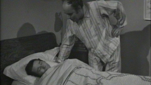 On the Buses Season 2 Episode 5 - Late Again