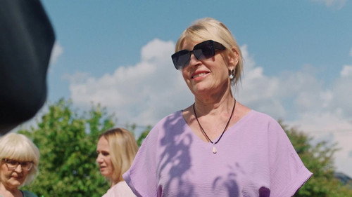 Crazy Neighbours Season 3 Episode 22 - Episode 22