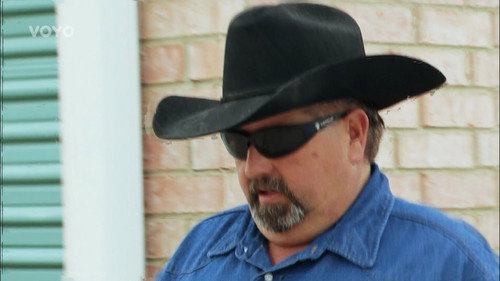 Storage Wars: Texas Season 3 Episode 5 - Ka-Chingaladas!