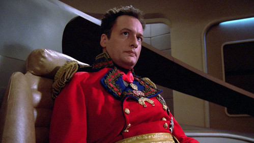 Star Trek: The Next Generation Season 1 Episode 9 - Hide and Q