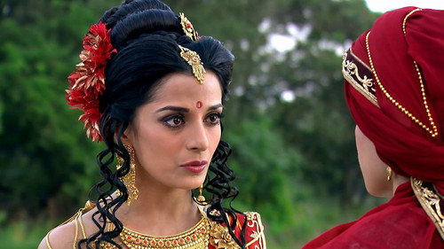 Mahabharat Season 9 Episode 3 - Draupadi returns to Kampilya