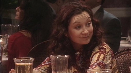 Roseanne Season 8 Episode 13 - The White Sheep of the Family