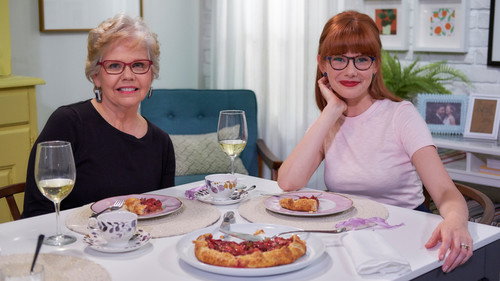 Mary's Kitchen Crush Season 1 Episode 1 - Mary Loves Myra