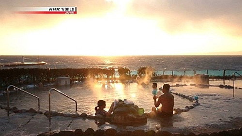 Cycle Around Japan Season 4 Episode 1 - From Tokyo to Izu-Oshima