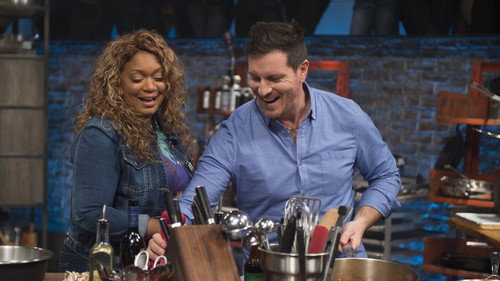 Beat Bobby Flay Season 17 Episode 1 - Judges As Contenders