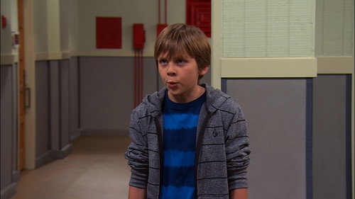 iCarly Season 6 Episode 6 - iBattle Chip