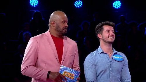 Family Feud Romania Season 20 Episode 8 - Episode 8
