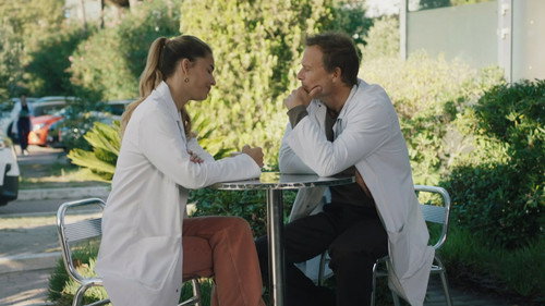Episode 1822 still
