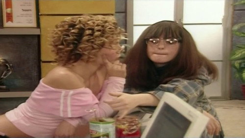 Ugly Esti Season 3 Episode 3 - Episode 3