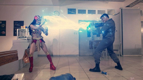 Darna vs. Silent Shocker still