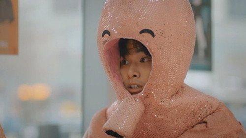 Welcome to Waikiki Season 1 Episode 11 - Heart, Stop Beating So Fast
