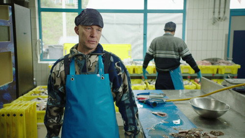 Episode 7 still