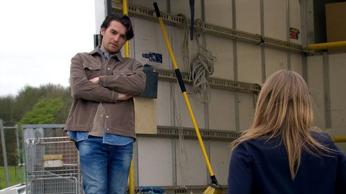 Episode 9057 (Tue 8th Jun 2021) still
