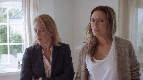 Helt perfekt Season 8 Episode 5 - Safety in the Neighborhood