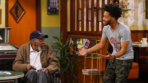 Superior Donuts Season 2 Episode 12 - Always Bet on Black