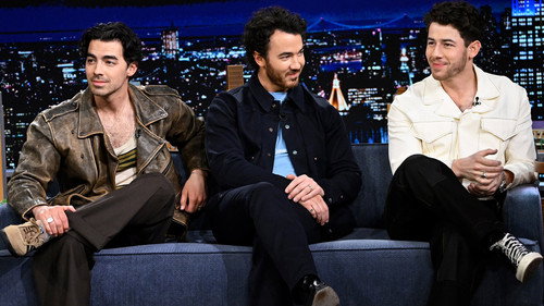 Jonas Brothers, Chlöe Bailey, The Foodie Magician still