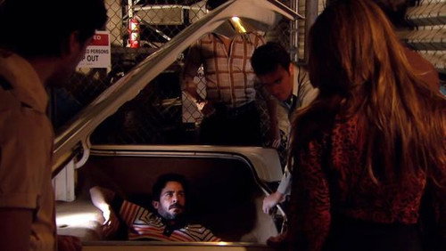 Duenos Del Paraiso Season 1 Episode 14 - Episode 14