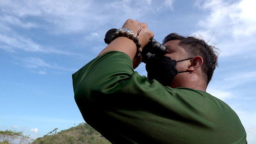 Asia Insight Season 11 Episode 4 - Eyes on the Sky: Vulture Man of Phuket