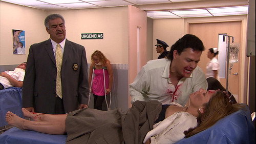 Hasta que el dinero nos separe Season 1 Episode 2 - Saving a life [Salvando una vida - Episode 2]