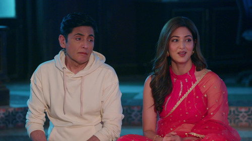 Saxena Attempts to Trap Bhabhiji still