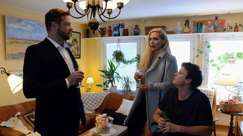 Helt perfekt Season 3 Episode 1 - Episode 1