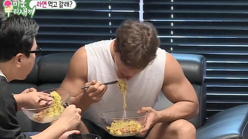 Episode 156 with Lee Sang-yoon still