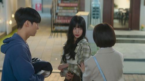 Doona! Season 1 Episode 2 - Getting to Know Each Other
